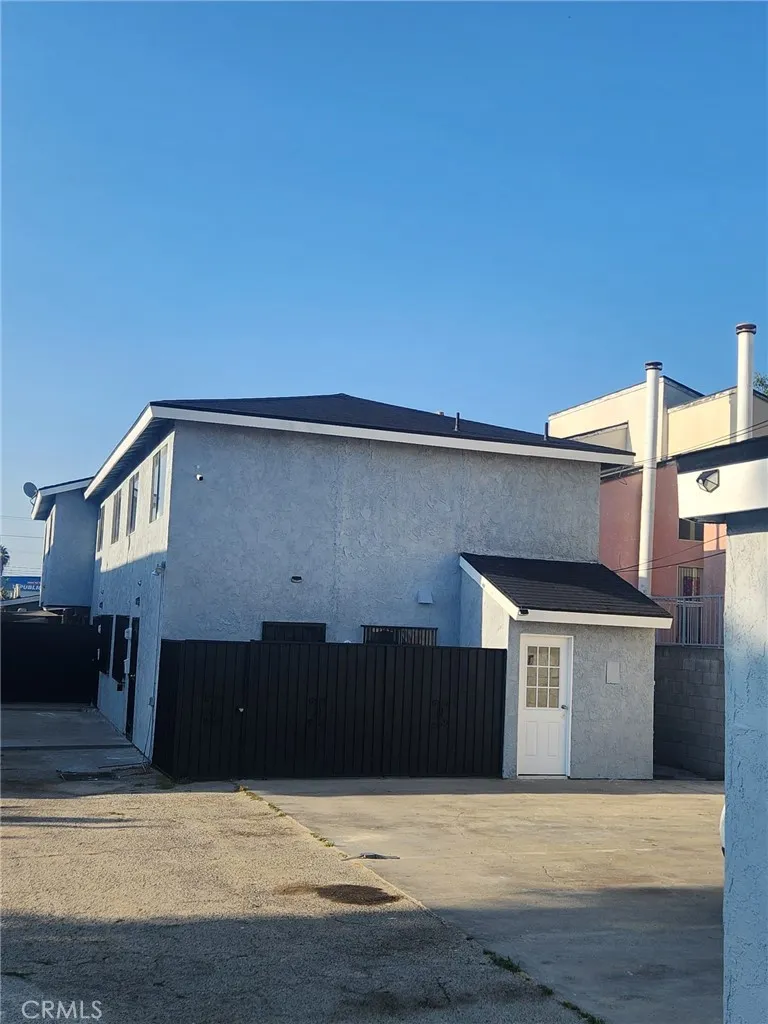 1451 W 146th Street, Gardena, California 90247 home-pic-1